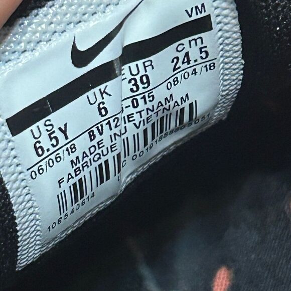 NIKE Air Max 270 Black/Bright Crimson-hyper Crimson lace up shoes sneakers sz8 - Picture 3 of 8